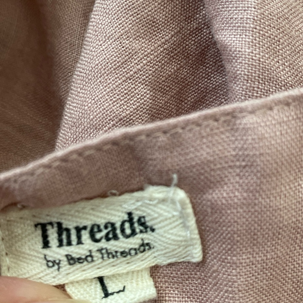 Bed Threads L Linen V Neck Top - Picture 3 of 12
